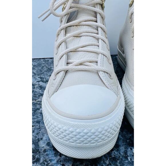 Chuck Taylor All Star Lift Platform Glam Leather Women Converse Chuck Taylor All StarLift Platform Glam Leather Women’s Size 9.5